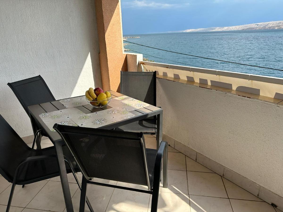 Apartmani Karlobag Bagian luar foto
