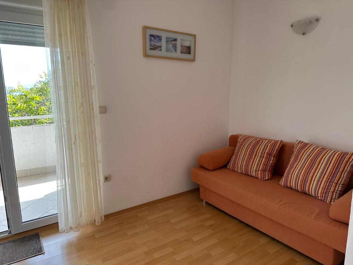 Apartmani Karlobag Bagian luar foto