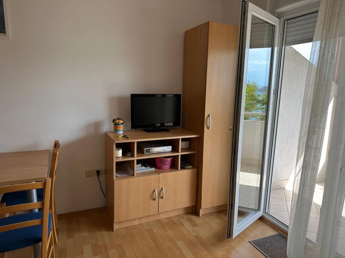 Apartmani Karlobag Bagian luar foto