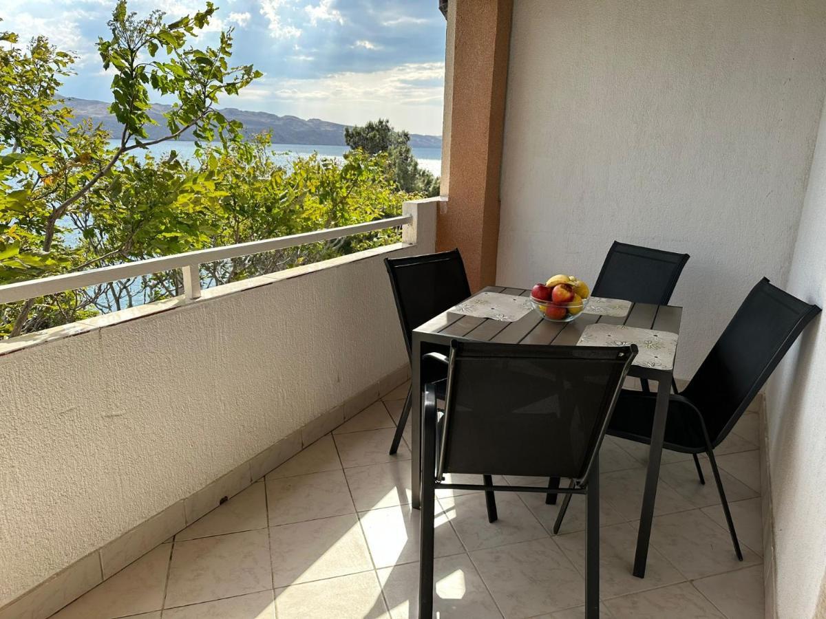Apartmani Karlobag Bagian luar foto