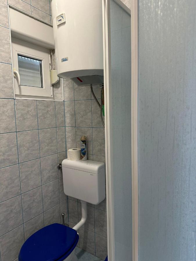 Apartmani Karlobag Bagian luar foto